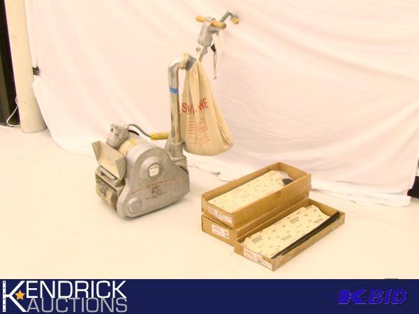 lot 45 image: Essex Silver Line Drum Sander