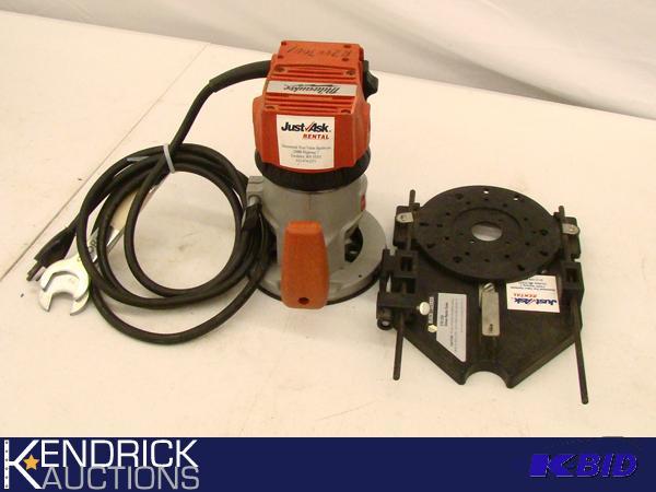 lot 70 image: Milwaukee Router