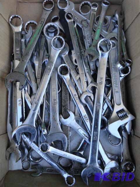 lot 107 image: Metric and Standard wrenches...