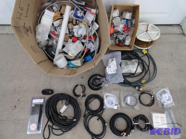 lot 130 image: Assortment of home wiring Audio, RCA, HDMI, ...