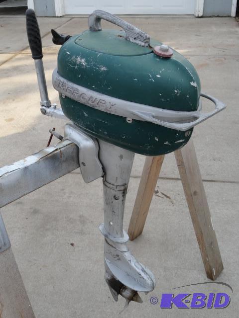 lot 48 image: Mercury Mark 5 outboard motor, serial 765168,...
