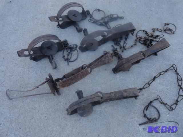 lot 57 image: Victor 1, 1 12 traps and more...