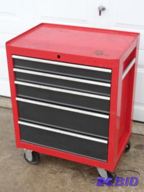 lot 93 image: 5 Drawer rolling tool box, need new lock, ful...