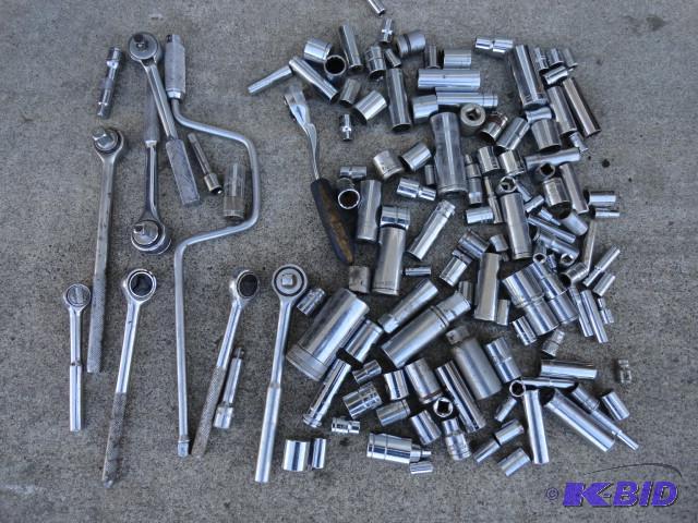 lot 95 image: Assortment of 38" & 14" drive...