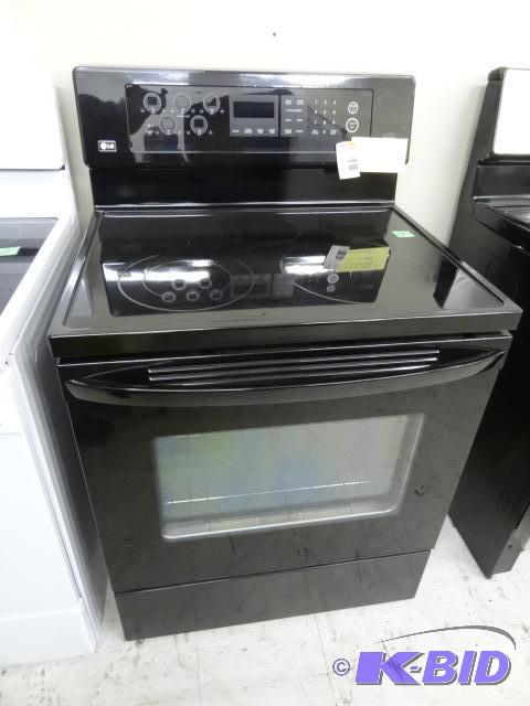 lot 19 image: LG LRE30453SB Freestanding Electric Range wit...
