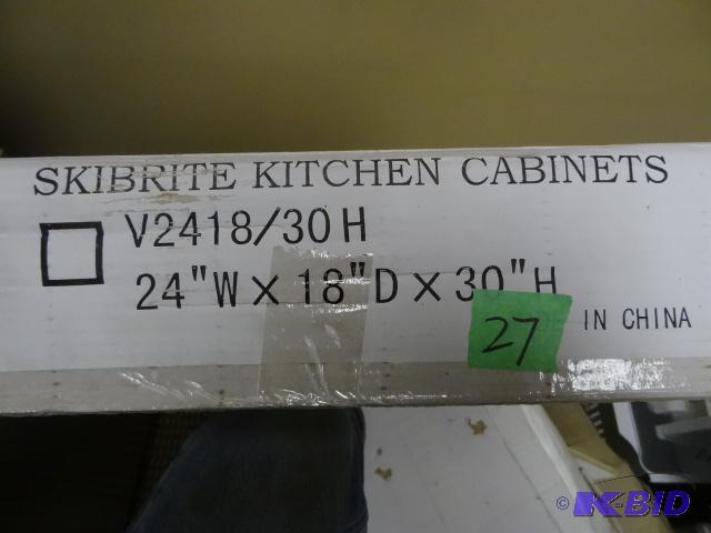 lot 27 image: Skibrite kitchen cabinet. V241830H. 24 x 18 ...
