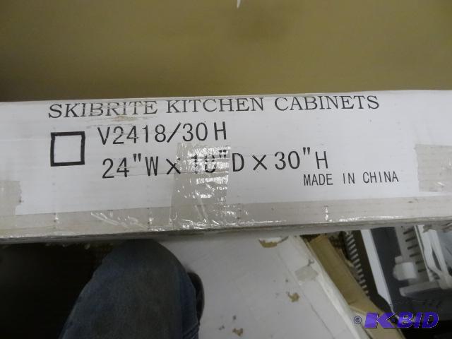 lot 29 image: Skibrite kitchen cabinet. V241830H. 24 x 18 ...