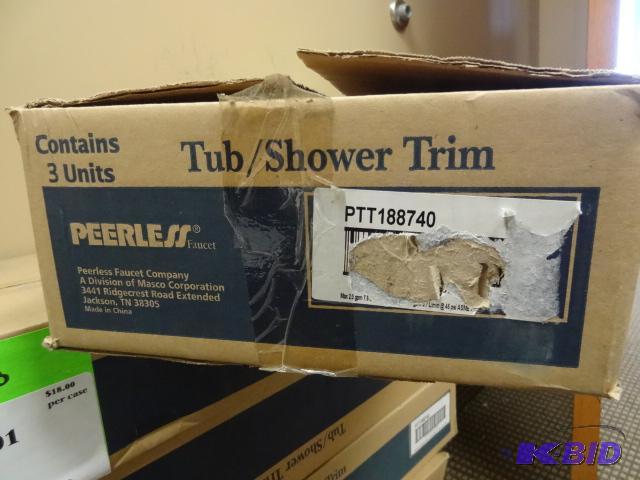 lot 41 image: Peerless tub shower trim. PTT188740. Qty 3 ki...