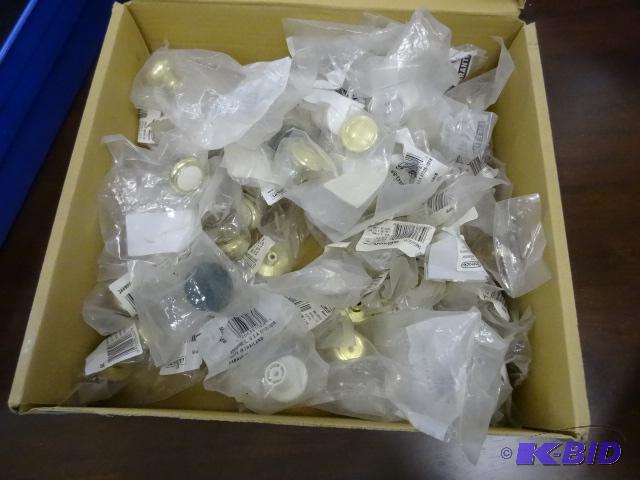 lot 70 image: Box of misc drawer knobs....