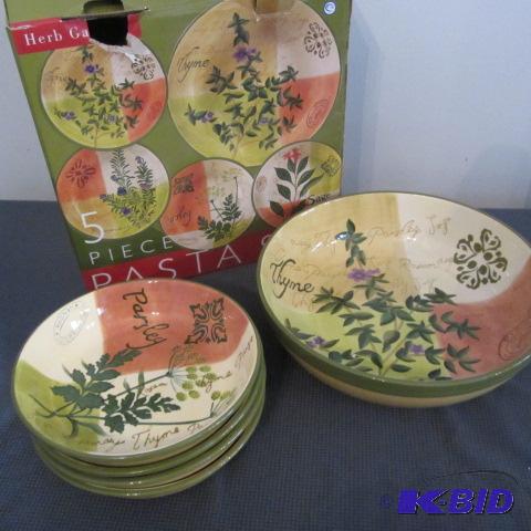 Colorful Ceramic Pasta Set