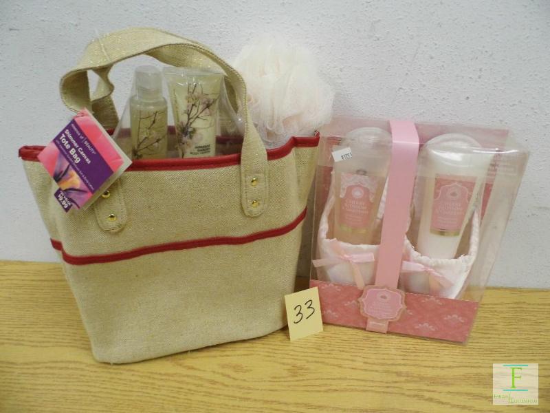 Floral Display Items