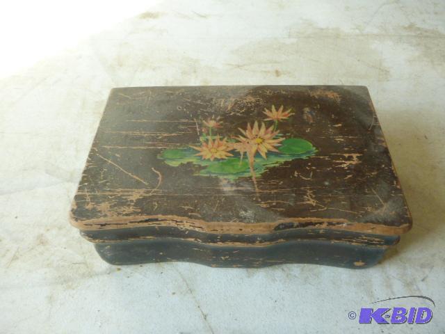 Vintage Jewelry Box...