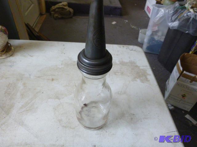 Vintage The Master Oil Filler...