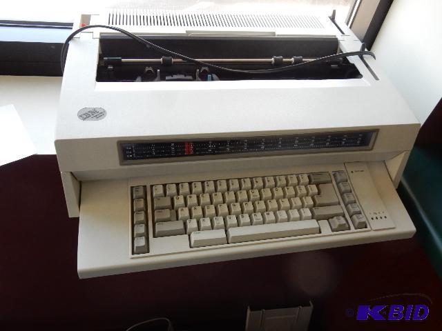 IBM WHEELWRITER&nbsp3, Series II &nbsp Elec...
