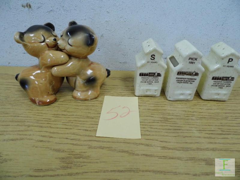 Salt & Pepper
