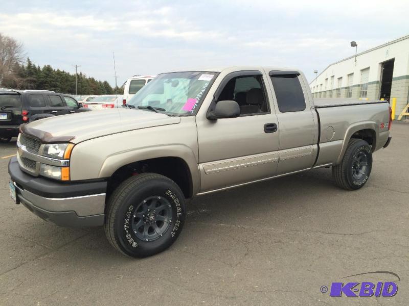 2003 Chevrolet Silverado 1500 LS 4x4