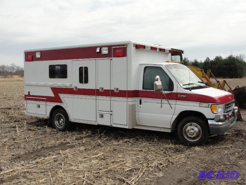 1997 Ford Superduty Dual Wheels Ambulance
