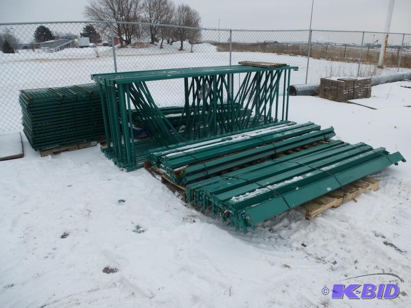K-Mart Pallet Racking 11 tall x 44&quot de...