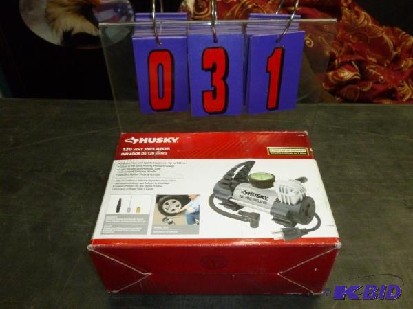 lot 31 image: Husky 120 volt air compressor. 130 max psi. A...
