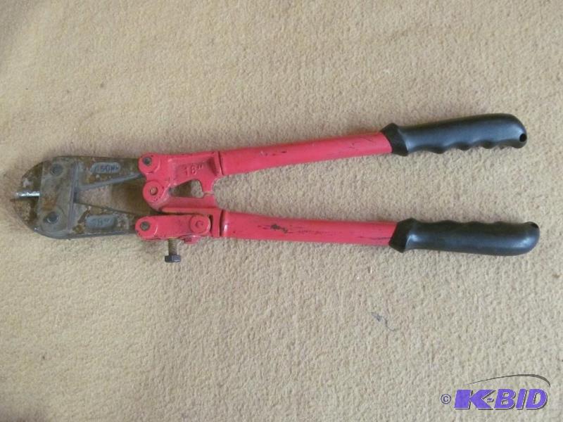 bolt cutter