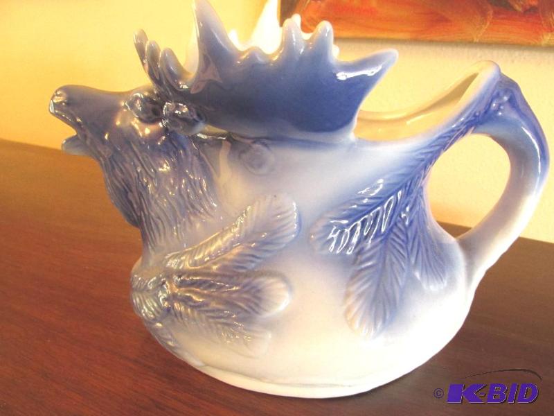 lot 1 image: Flow-Blue Moose Pitcher