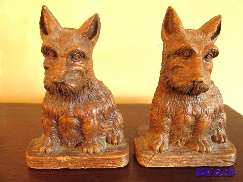 lot 15 image: Pair of Vintage OrnaWood Scotty Bookends