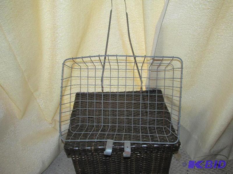 lot 174 image: Large Vintage Bicycle Basket