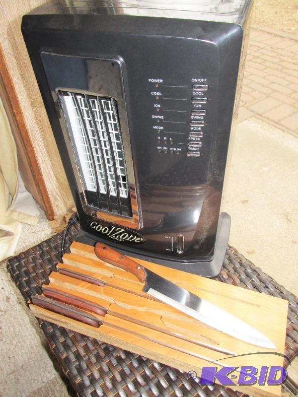 lot 192 image: Cool Zone Need Gluing and a Knife Set Missing the Fork