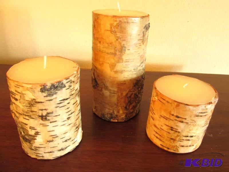 lot 21 image: Very Nice Birch Log Candles