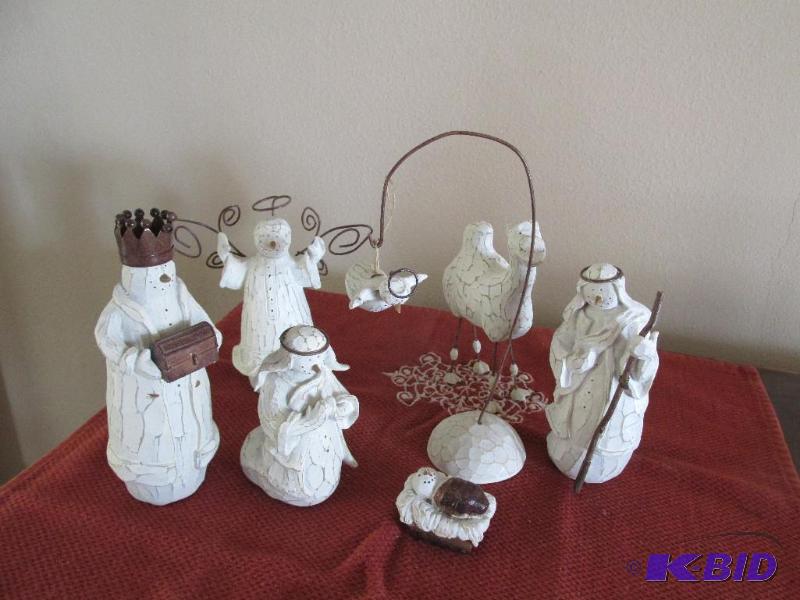 lot 55 image: Adorable Snow Nativity