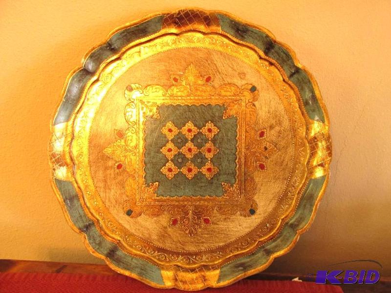 lot 67 image: Antique, Vintage - Collectible Papier Mache Tray
