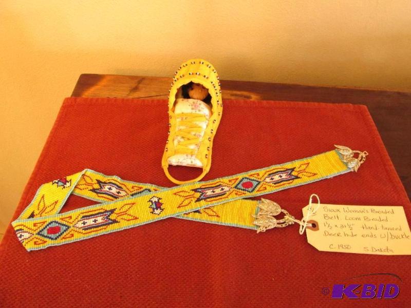 lot 73 image: Beautiful Hand-Woven SIOUX Beaded Belt (1950) and Wonderful Little Lakota () Papoose