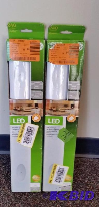 Pair of GE LED 240 Soft White Light Under the Counter Light Fixture. New in Box Tested