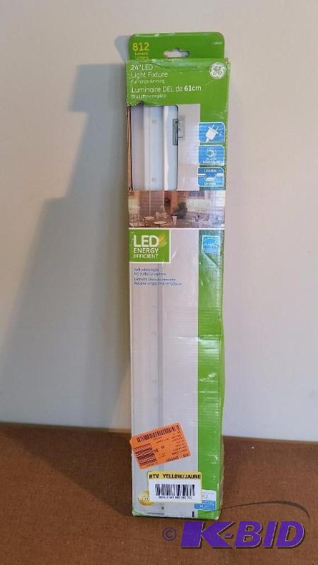 GE LED 812 Soft White Light Under the Counter Light Fixture.  New in Box.  Tested