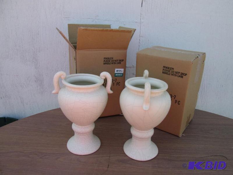 lot 110 image: Brand new pair of planters, crackle painted...