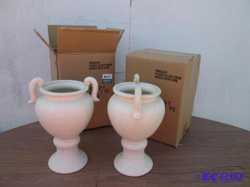 lot 111 image: Brand new pair of planters, crackle painted...