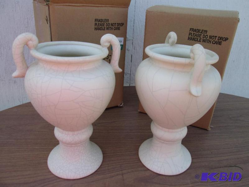 lot 114 image: Brand new pair of planters, crackle painted...