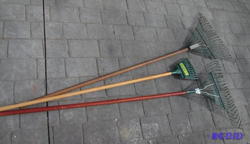 lot 13 image: Metal wire garden rakes...