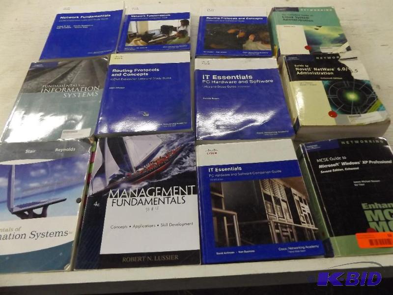Lot of IT computer books...