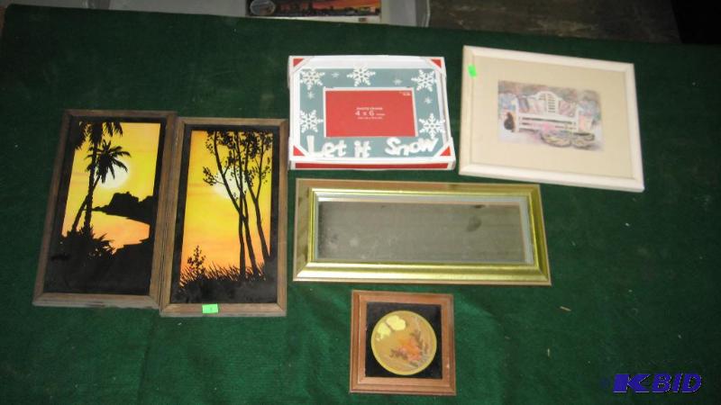 6 picturesframes...