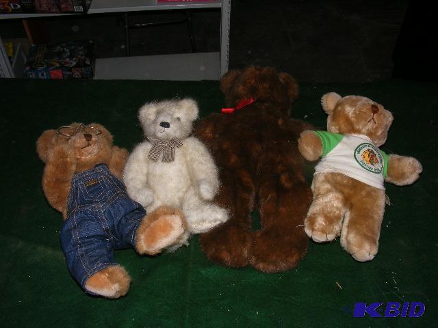 4 Teddy Bears...
