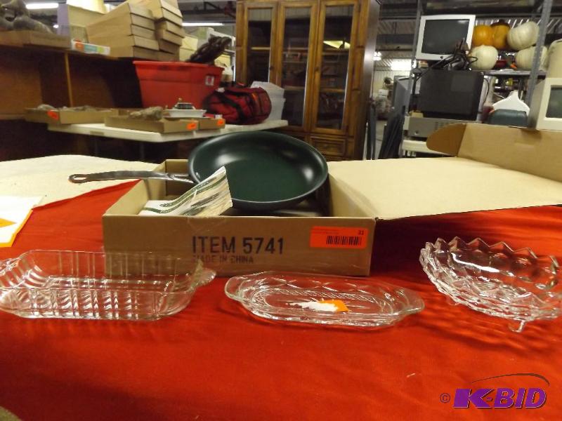 Glass Serving Dishes and frying pan...