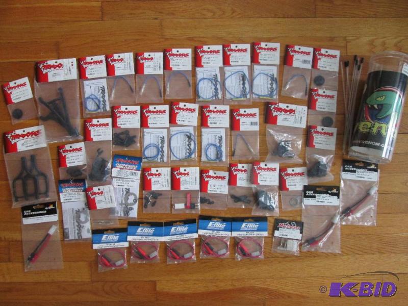 lot 116 image: Lot of assorted Traxxas and other radio contr...