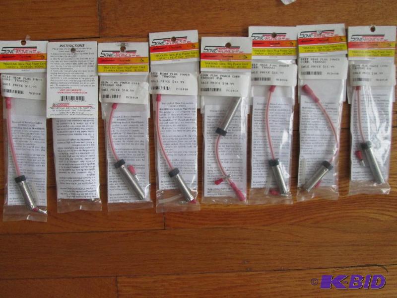 lot 123 image: Lot of Traxxas glow plug power cords, great r...