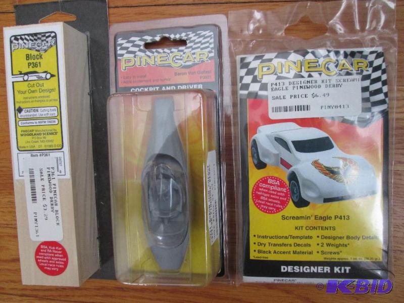 lot 27 image: Pinecar P361 block, designer kit and driver...