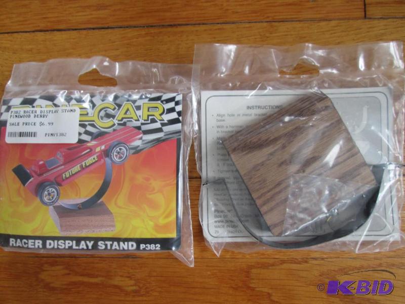 lot 33 image: Lot of 2 Pinecar display stands...