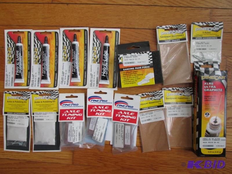 lot 38 image: Lot of assorted Pinewood Derby Axel supplies,...