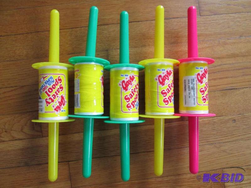 lot 43 image: Lot of 5 neon spools of 500 kite string...