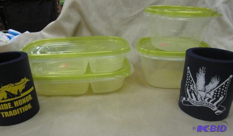 rubbermaid containers various sizes...