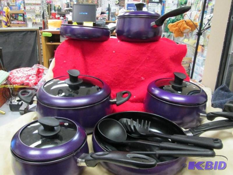 14pc cooking set in purple...